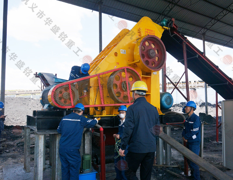 煤礦破碎機(jī) 雙級(jí)無(wú)篩底粉碎機(jī)